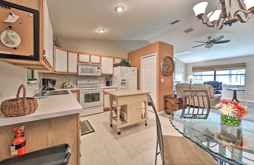 Highland Villa | Grill, Lanai & Pool Access: Charming Sebring Villa