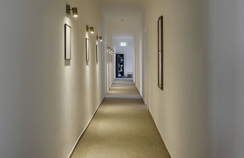 Rottenbauer House | Grimm's Schlossapartments - Frau Holle