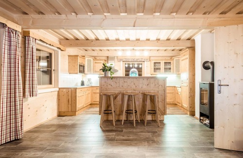 Mitterberg-Sankt Martin House | Grimmingblickhütte by Interhome