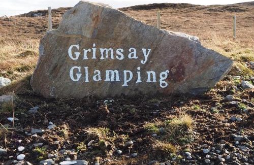 North Uist Apartment | Grimsay Glamping, North Uist - Pod Ruadh