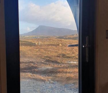 North Uist Apartment | Grimsay Glamping, North Uist - Pod Ruadh