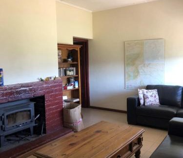 Gammon Ranges House | Grindells Hut - Vulkathunha-Gammon Ranges National Park