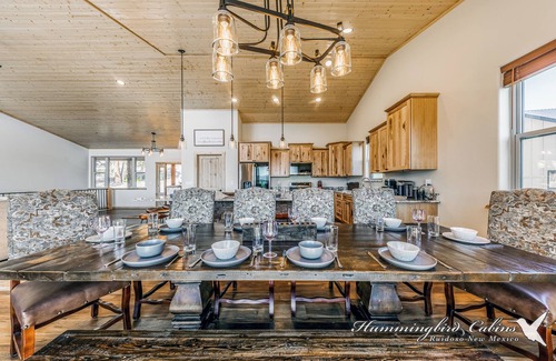 Ruidoso Cabin | Grindstone Cowboy w/Hot tub, Pool table & Pet Friendly