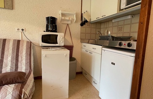 Laveissiere Apartment | GRIOU N°30 6P