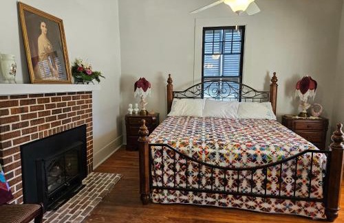 Louisville Bed & Breakfast | Grits and Grace Inn