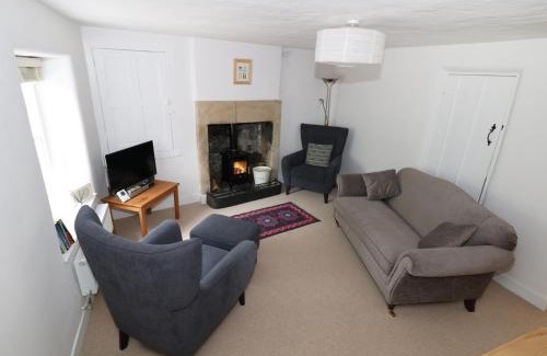 Great Longstone House | Gritstone Cottage