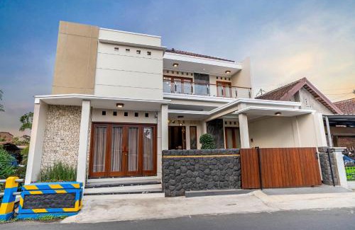 Genitri Villa | Griya Genitri