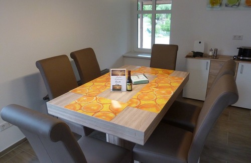 Oberhavel Apartment | Große Ferienwohnung mit Top Ausstattung und Privatem Seezugang