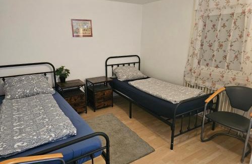 Besigheim Apartment | Große Ferienwohnung mit Küche in Besigheim - bis 8 Personen