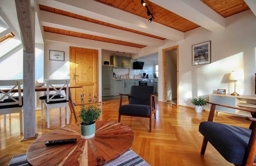 Stahlbrode Apartment | Große Giebelwohnung im Fischerhaus von 1877 - Ferienhaus Makrele von 1877