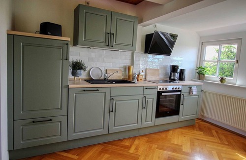 Stahlbrode Apartment | Große Giebelwohnung im Fischerhaus von 1877 - Ferienhaus Makrele von 1877