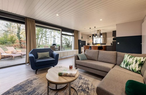 America House | Großes VIP-Cottage für 4 Personen