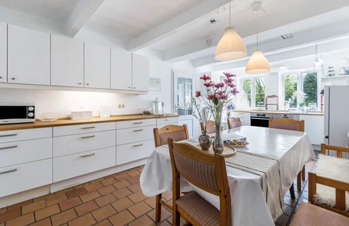 Hollingstedt Apartment | Großzügige Ferienwohnung Zwischen Nord- und Ostsee Hunde Willkommen!
