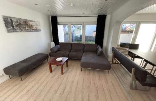 Wendelstein Apartment | Großzügige Unterkunft im Erdgeschoss