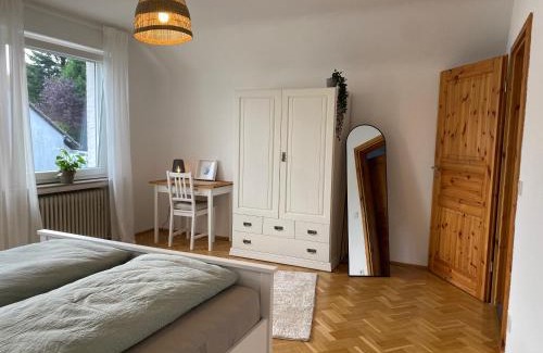 Velbert Apartment | Großzügiger Komfort direkt am Waldrand