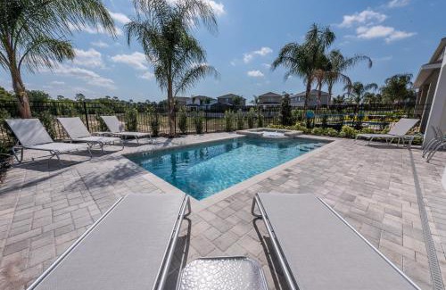 West Kissimmee Villa | Groovy Mouse House with private pool