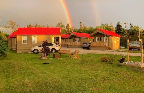 Rocky Harbour House | Gros Morne Tiny Chalets