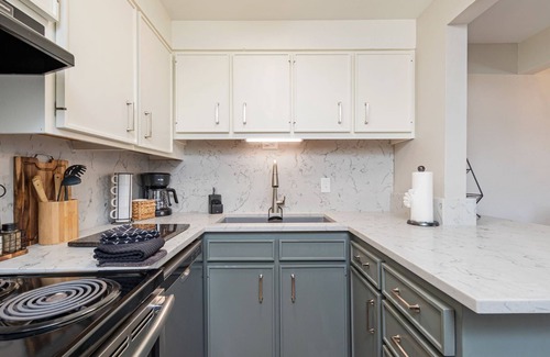 Teton Village Condo | Gros Ventre B7: Newly remodeled, pristine condo in Teton Village