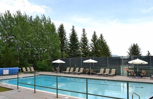 Teton Village Condo | Gros Ventre B7: Newly remodeled, pristine condo in Teton Village