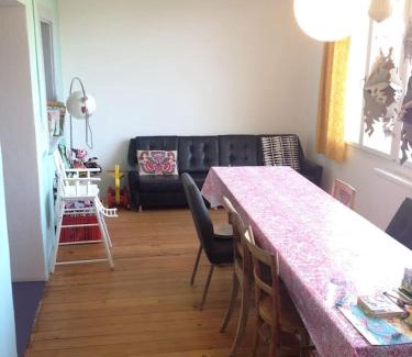 Hallau Apartment | Grosszügiges Bauernhaus für Familie und Freunde