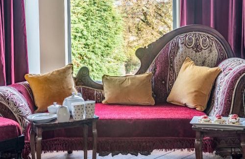 Cerrig-y-Druidion House | Groudd Hall