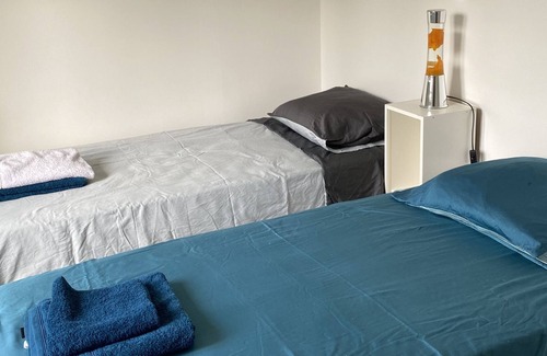 Boulazac-Isle-Manoire House | Ground floor fully air-conditioned garden swimming pool