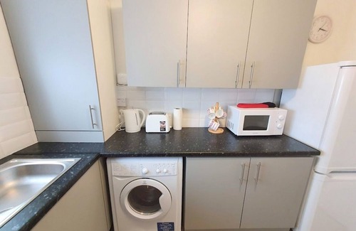 Bobbing Apartment | Ground floor 2-Bedroom flat with Superfast Wi-Fi