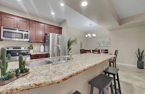 Parkwood Ranch Condo | Ground Floor 2 BDR. Heated Comm Pool!