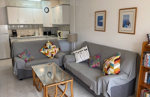El Algar Apartment | Ground Floor Apartment with 20m private, enclosed key-access-only pool in front