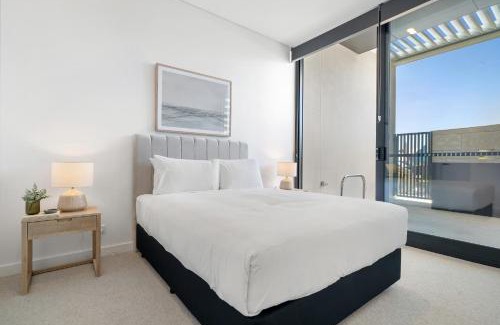 North Fremantle Apartment | Ground Floor Apartment with Private Courtyard