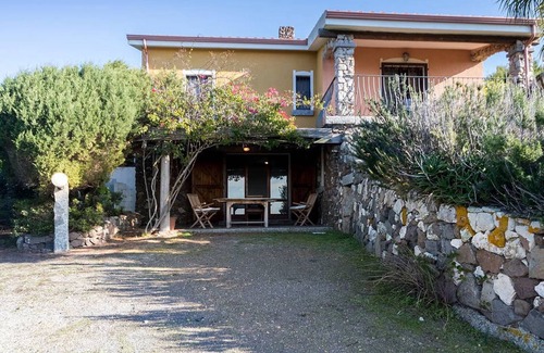 Sant'Antioco Apartment | Ground floor apartment, 2 bedrooms, 1 bathroom, exclusive garden, sea view.