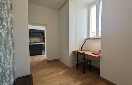 Chateauroux Apartment | Ground Floor Apartment in Historic Setting, Near Downtown Châteauroux