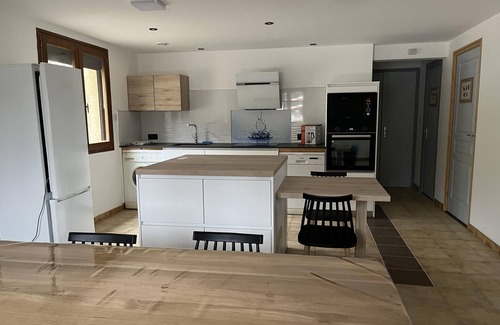 Larmy Apartment | Ground floor apartment in a country villa - independent access
