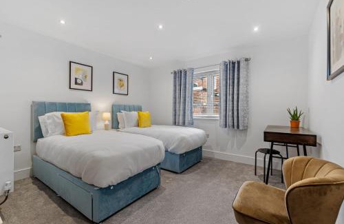 Loughborough Apartment | Ground Floor Apartment with Courtyard