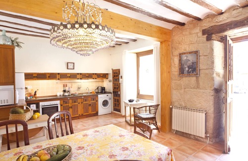 Sajazarra Apartment | Ground floor apartment in mansion in the Rioja