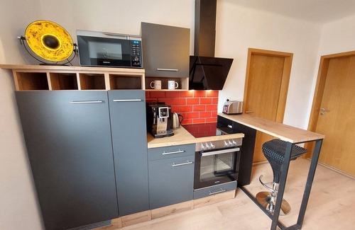 Selb Apartment | Ground floor apartment (45 sqm) with Smart TV and wellness shower