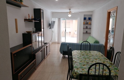 Platja de Piles Apartment | Ground floor apartment 50 metres from the beach