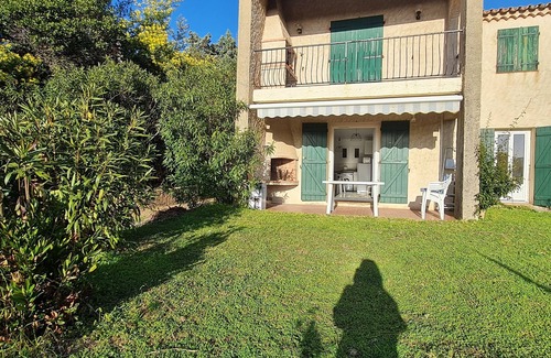 Porticcio Apartment | Ground-floor apartment with garden and barbecue near beach and shops.