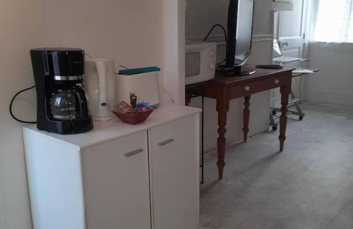 Rugles Apartment | Ground floor apartment