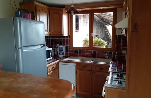 Serraval Apartment | Ground floor apartment of the chalet CRES with swimming pool - jacuzzi