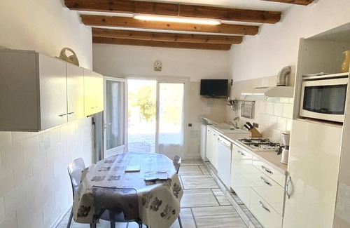 SantʼAntonino Apartment | Ground floor apartment in the beautiful village of Aregno