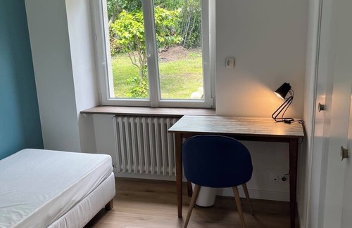 Lambezellec Apartment | Ground-floor apartment in a green setting