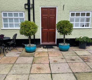 Northwich Apartment | Ground floor apartment in The Coach House