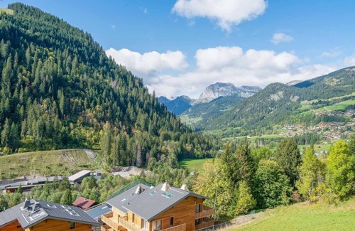 Chatel Apartment | Ground floor, balcony, parking, tv, 54m², Châtel