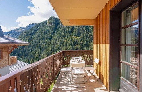 Chatel Apartment | Ground floor, balcony, parking, tv, 54m², Châtel