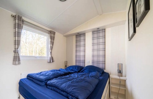 Linden Ski Chalet | Ground-floor chalet with terrace near a nature reserve
