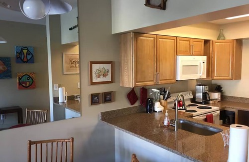 Central Naples Condo | Ground Floor Condo in the Prestigious World Tennis Club