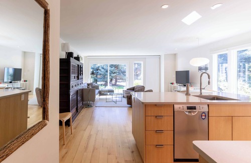 Ketchum Condo | Ground Floor Condo in Warm Springs with Amazing Hot Pool