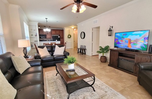 Wellington Condo | Ground floor condo, no carpet, community pools, fitness room, 9 miles to Disney World
