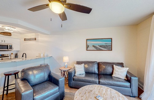 Sunset Beach Condo | Ground-floor condo with patio, hot tub, in/outdoor pools, gym, washer/dryer, AC